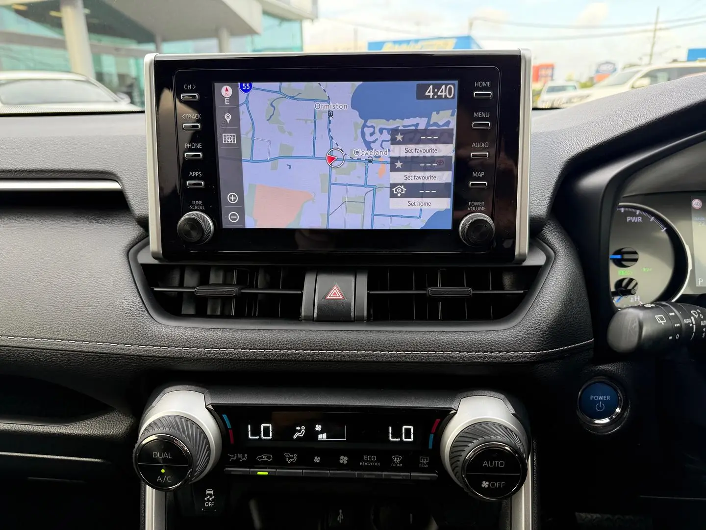 2020 Toyota RAV4 Gallery Image 27