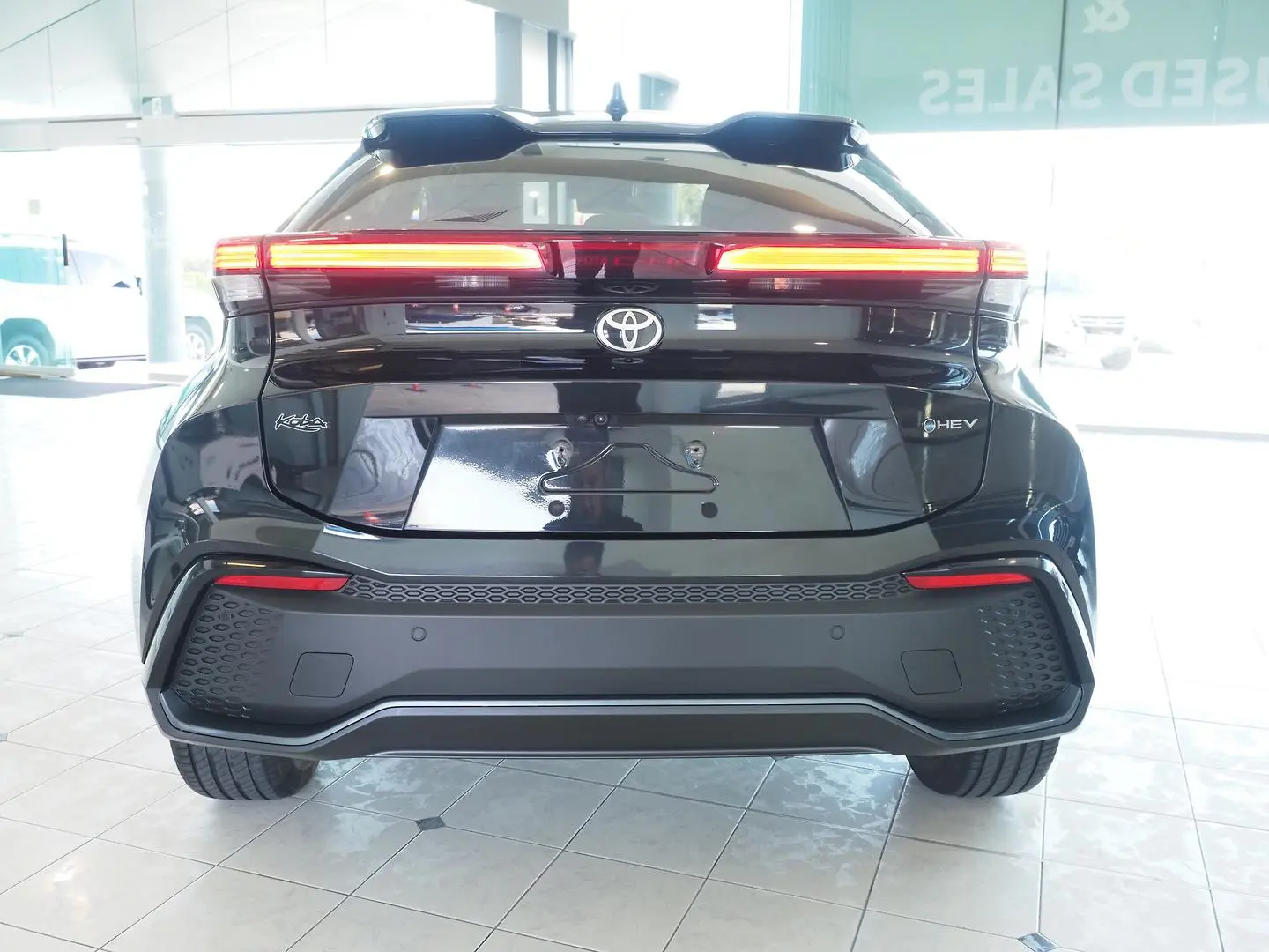 2024 Toyota C-HR Gallery Image 8