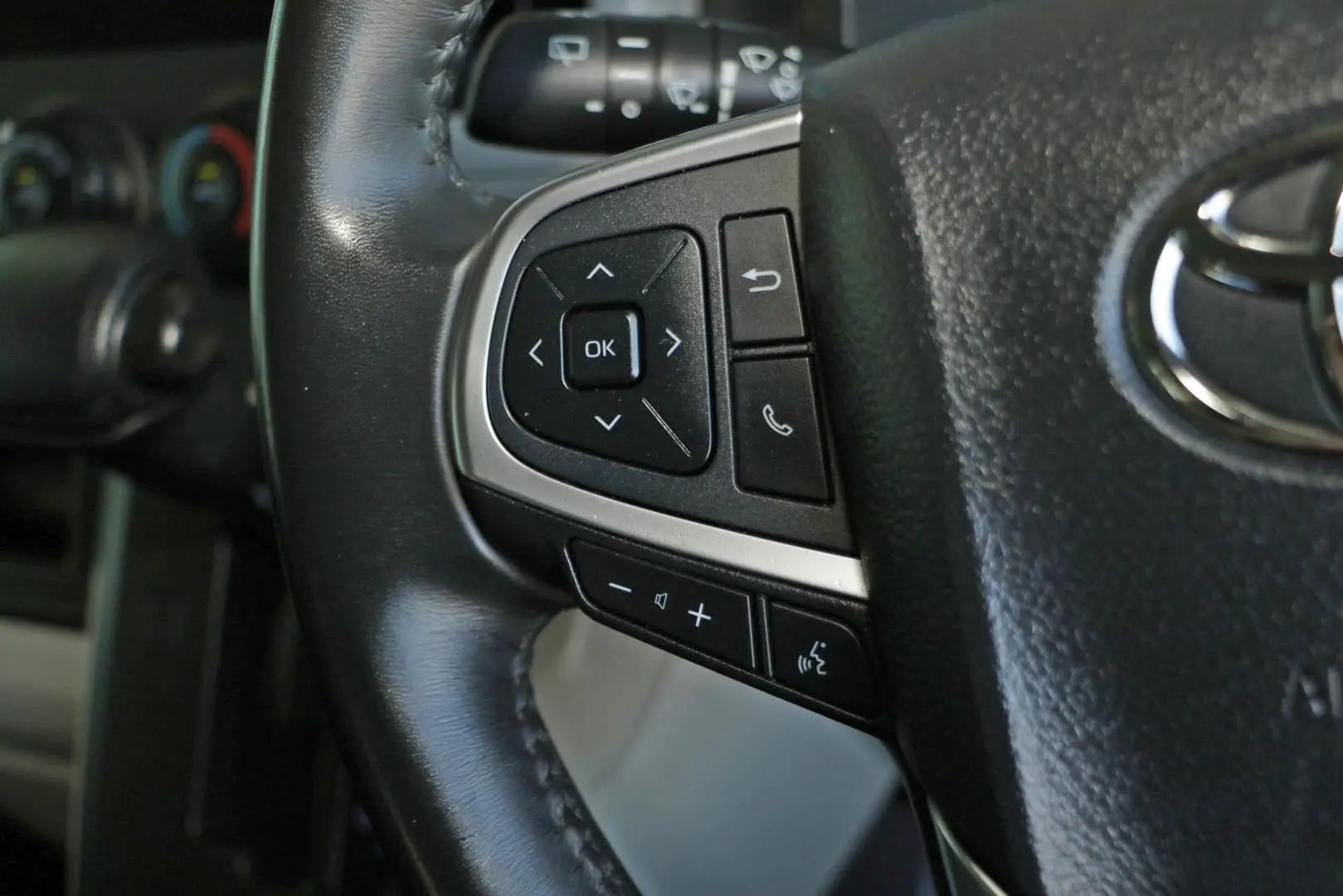 2024 Toyota Hiace Gallery Image 13