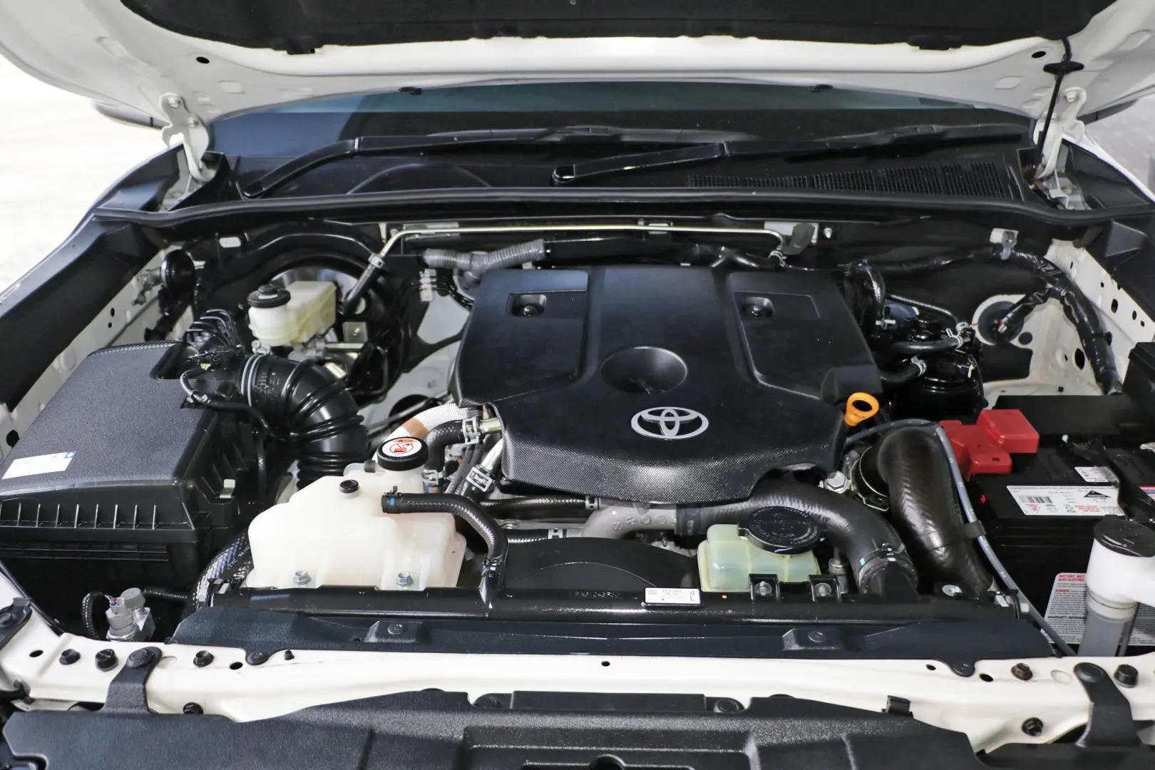 2021 Toyota Hilux Gallery Image 19