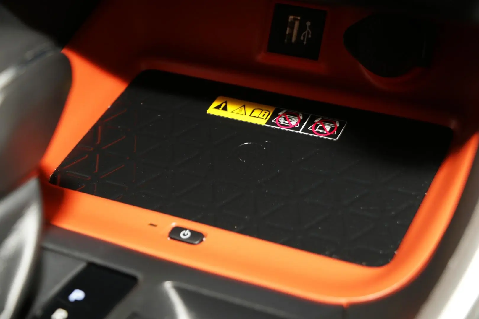 2024 Toyota RAV4 Gallery Image 16