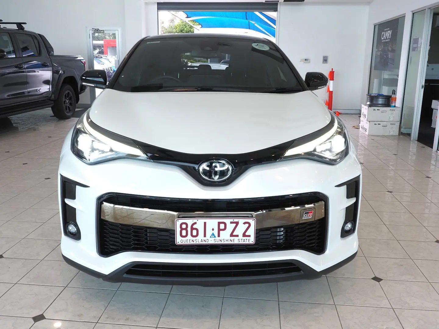 2022 Toyota C-HR Gallery Image 11