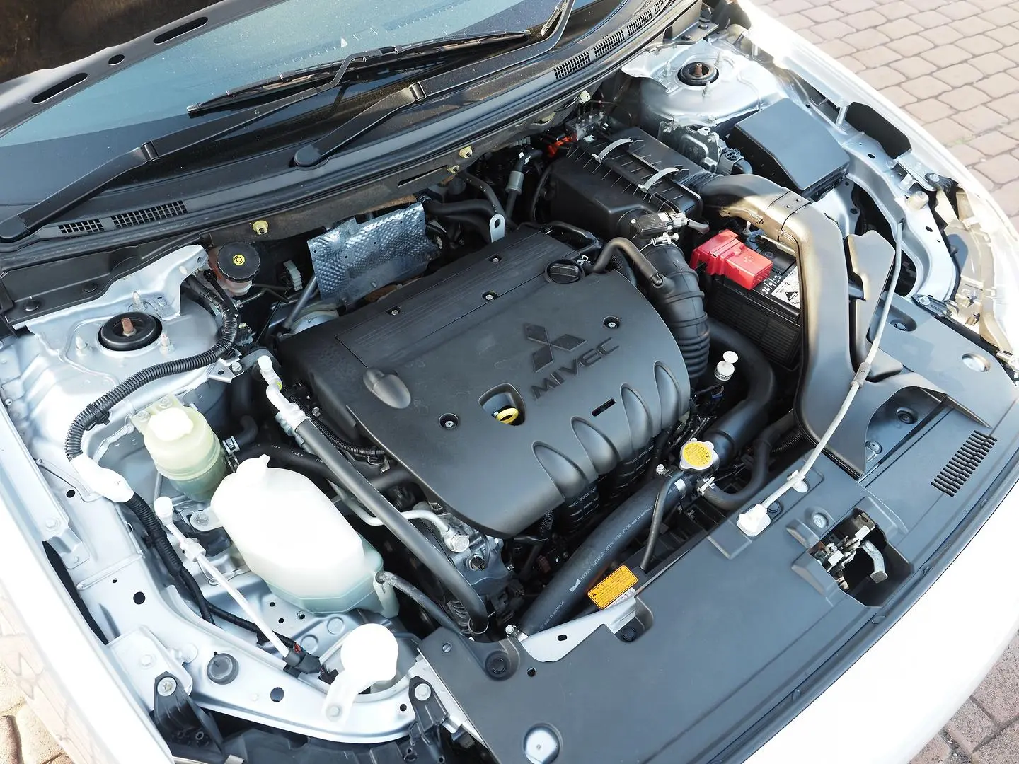 2009 Mitsubishi Lancer Gallery Image 5
