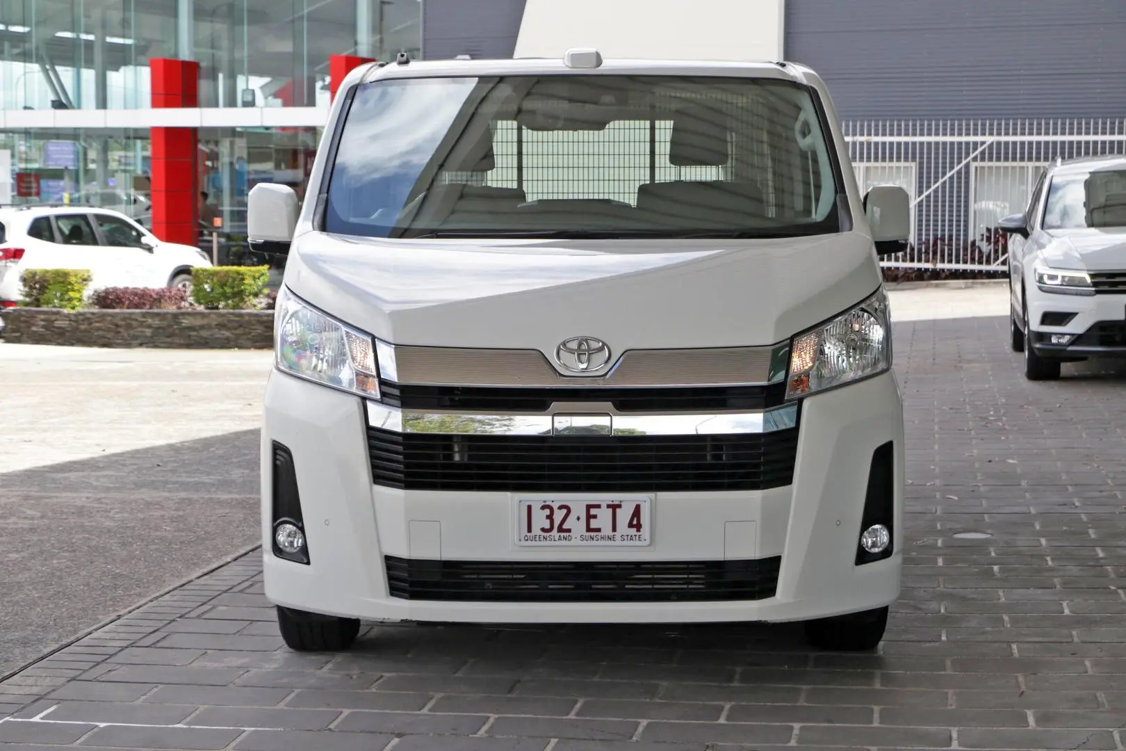 2022 Toyota Hiace Gallery Image 3