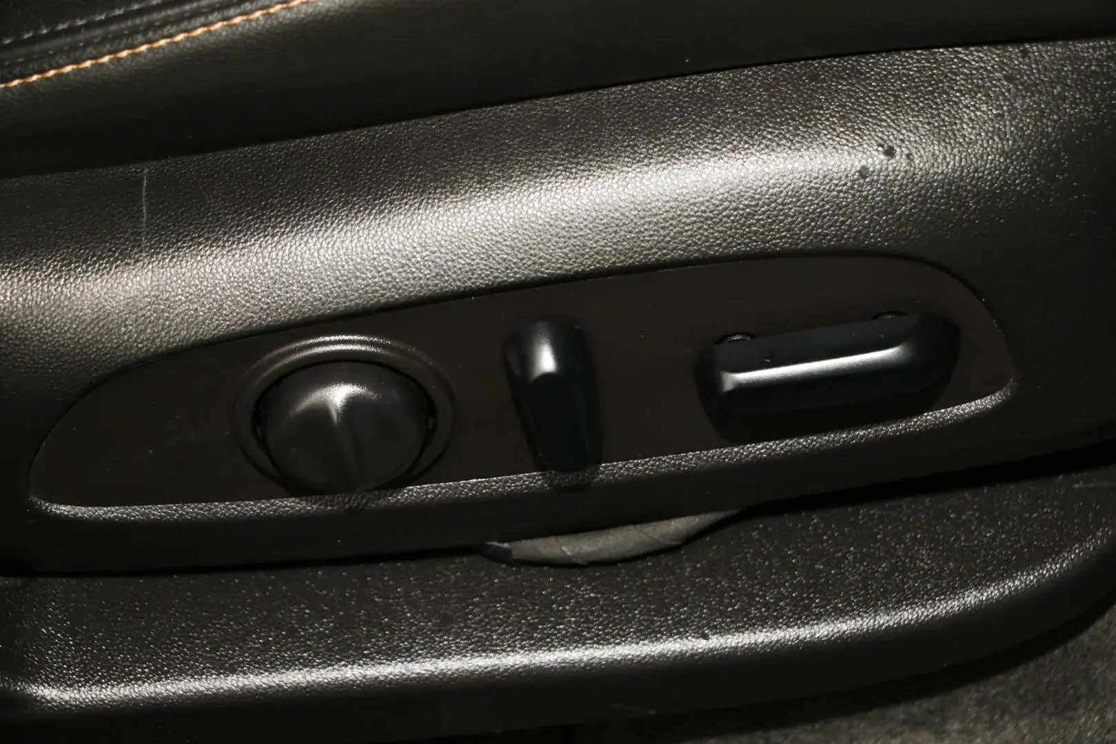 2018 Holden Equinox Gallery Image 15