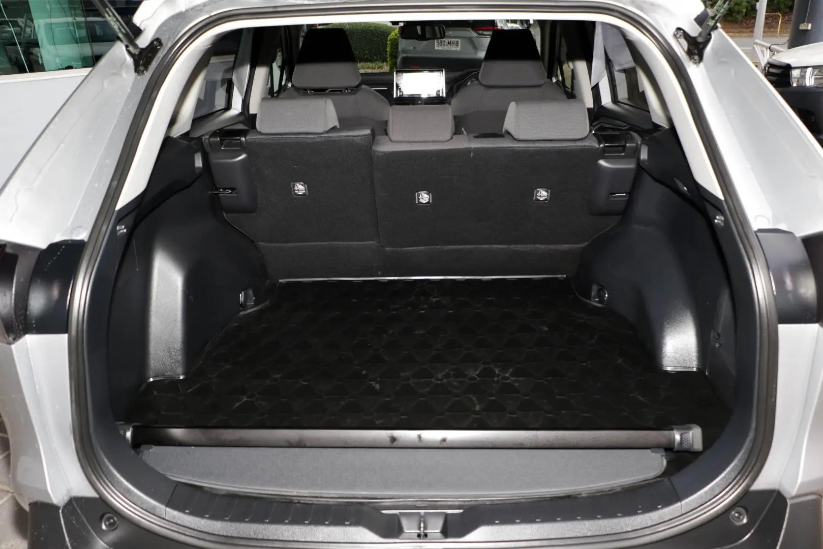 2019 Toyota RAV4 Gallery Image 22