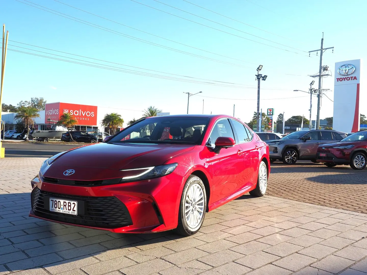 2025 Toyota Camry Gallery Image 3