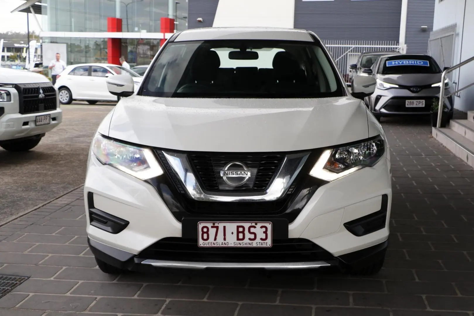 2018 Nissan X-TRAIL Gallery Image 3