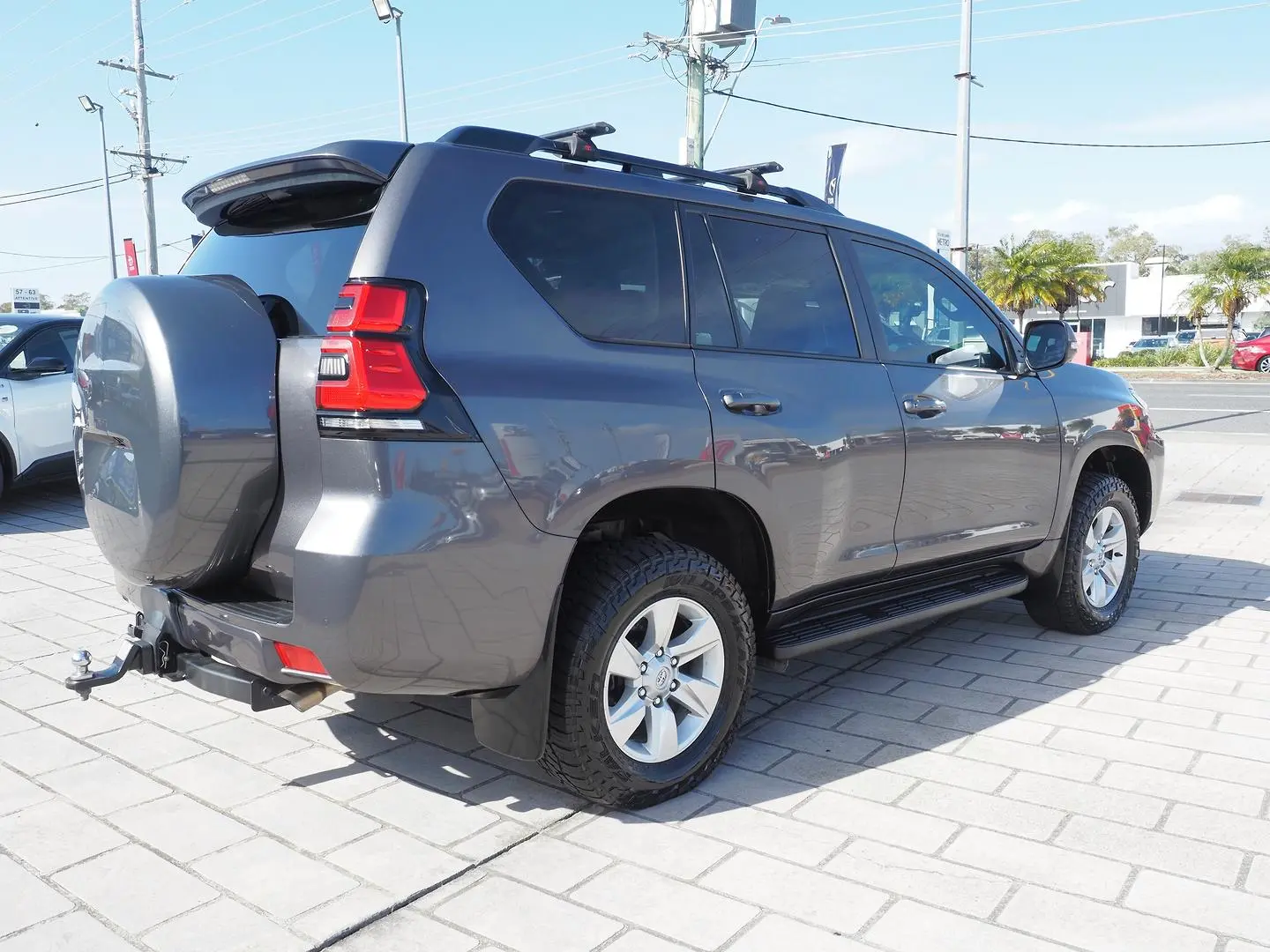 2020 Toyota Landcruiser Prado Gallery Image 6