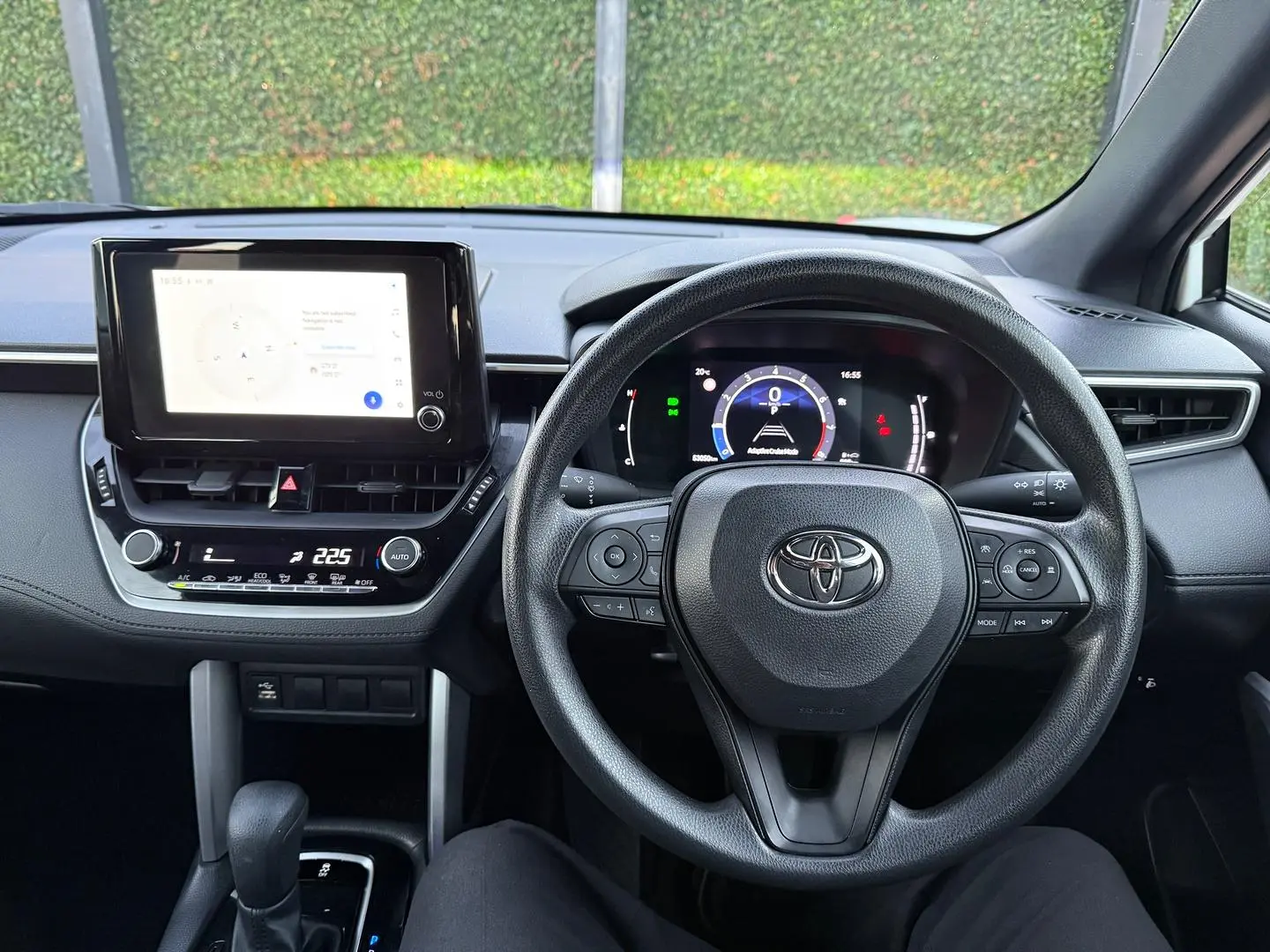 2023 Toyota Corolla Cross Gallery Image 4
