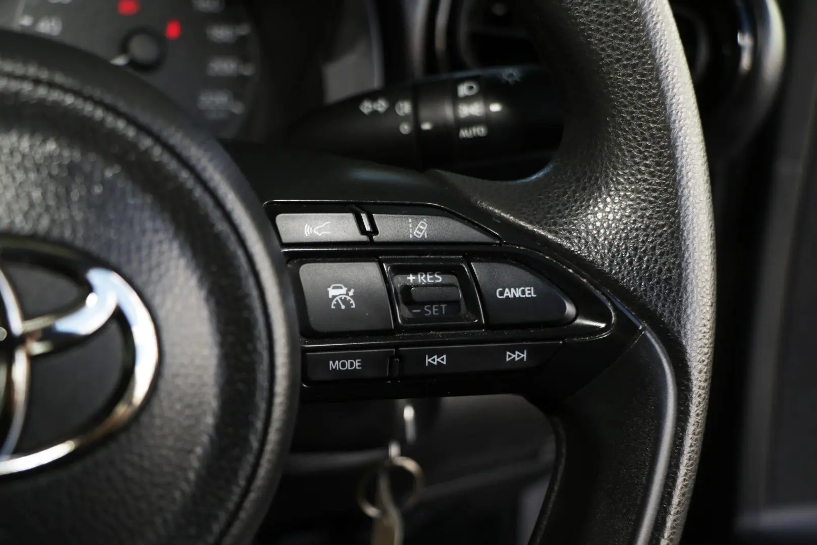 2022 Toyota Yaris Gallery Image 15