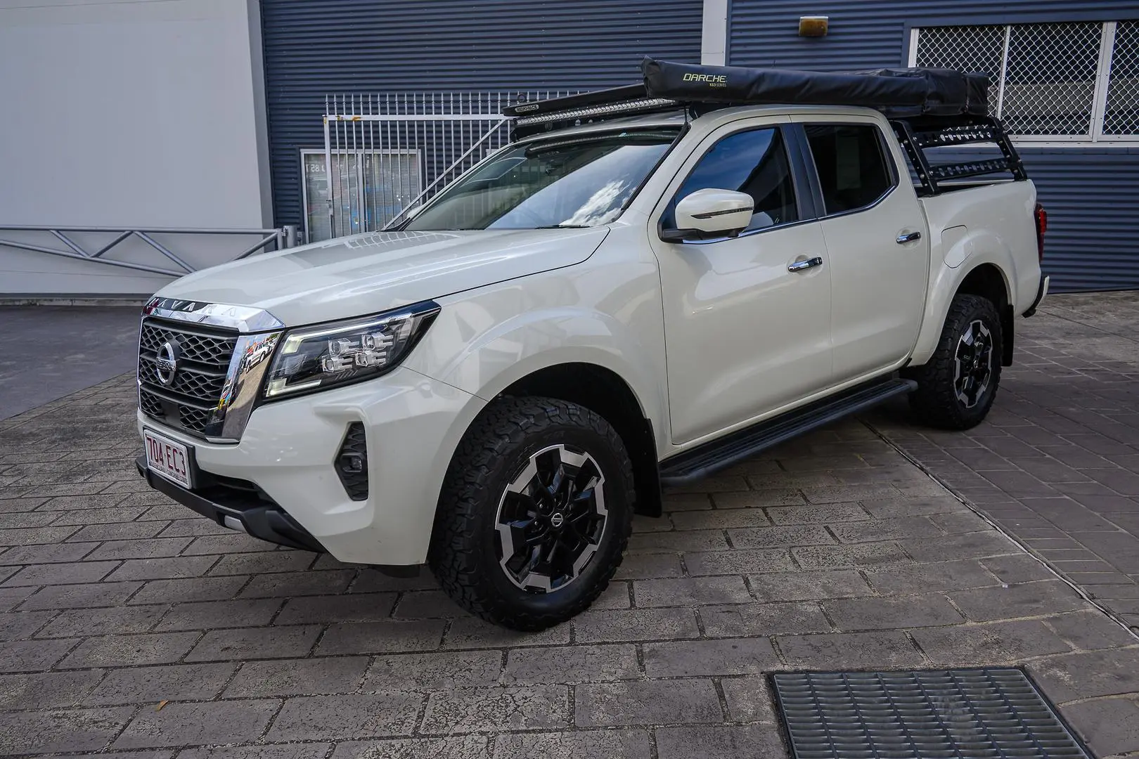 2022 Nissan Navara Gallery Image 5