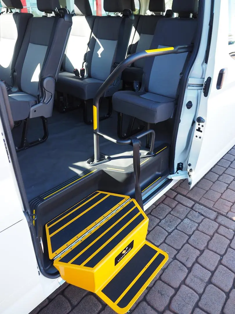 2021 Toyota Hiace Gallery Image 18