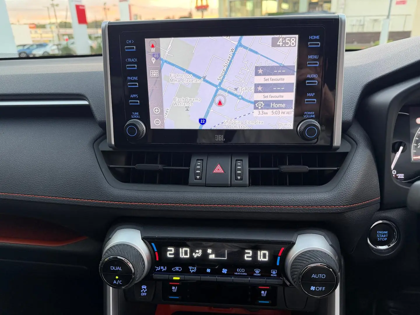 2020 Toyota RAV4 Gallery Image 24