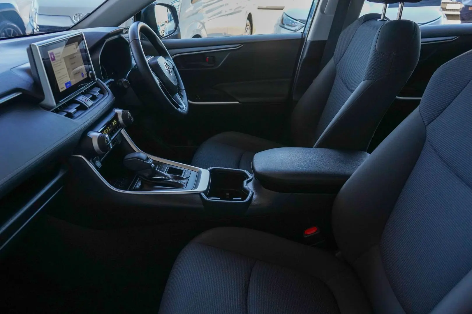 2025 Toyota RAV4 Gallery Image 10