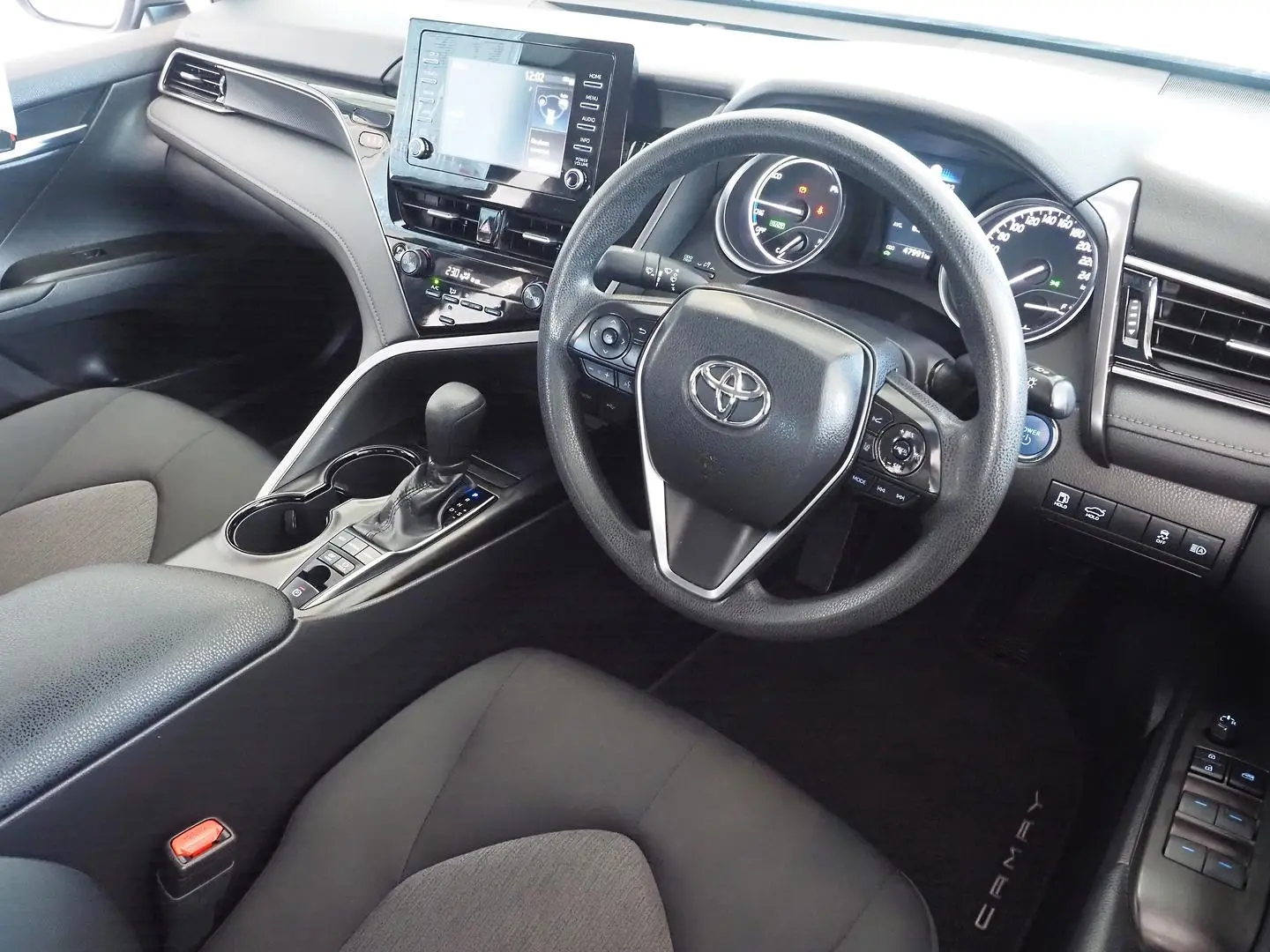 2024 Toyota Camry Gallery Image 4
