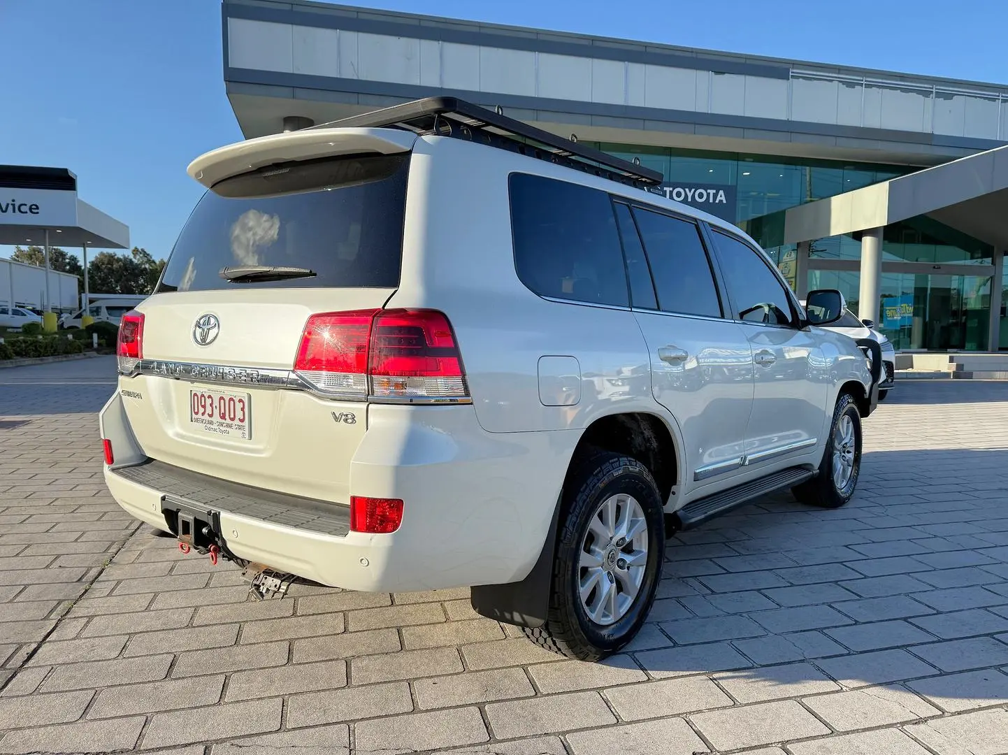 2019 Toyota Landcruiser Gallery Image 3