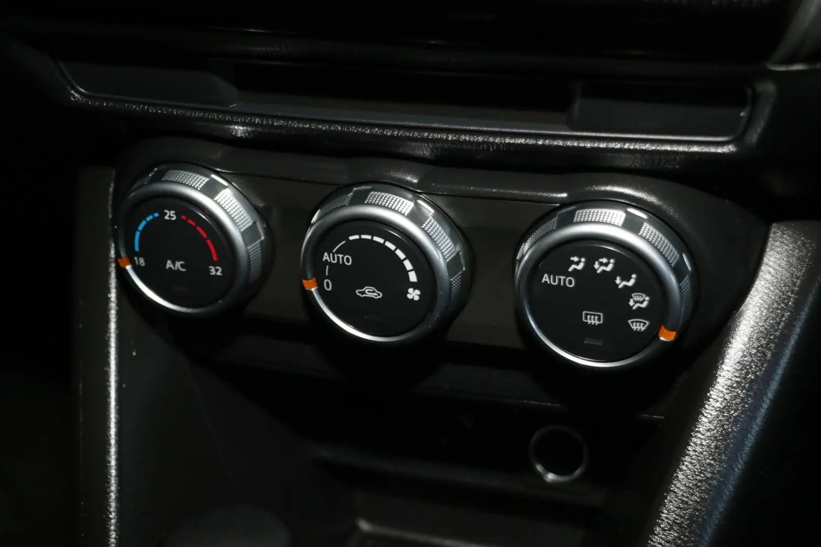 2024 Mazda CX-3 Gallery Image 16