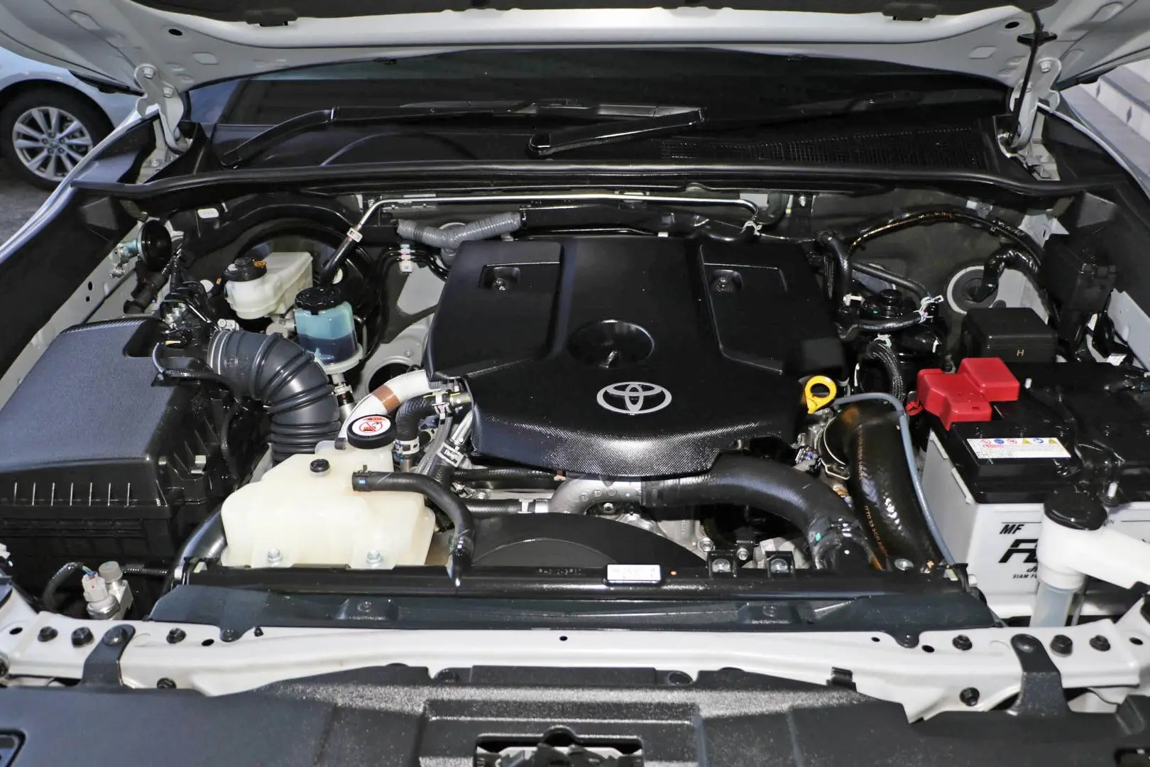 2024 Toyota Hilux Gallery Image 22