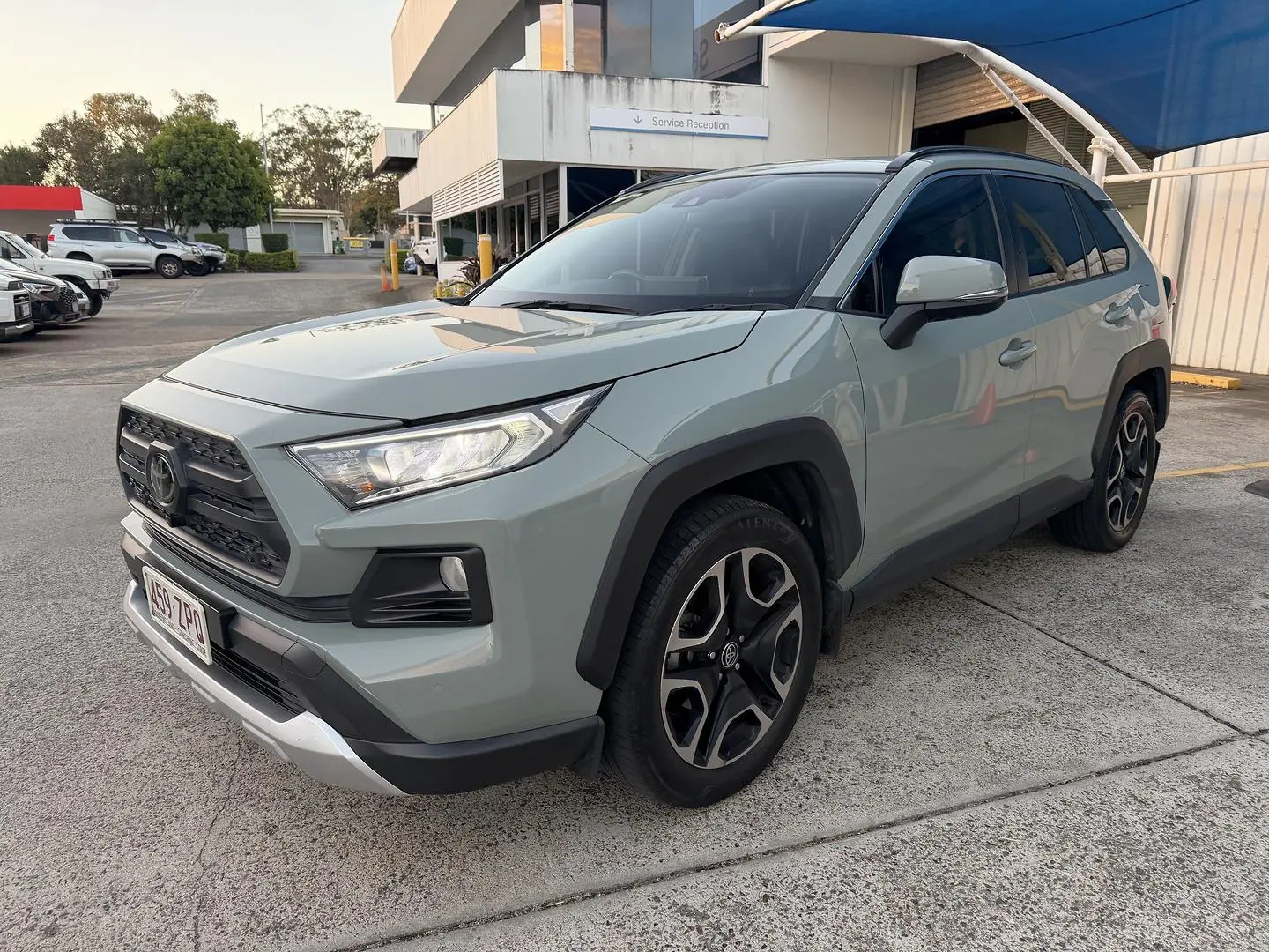 2020 Toyota RAV4 Gallery Image 9