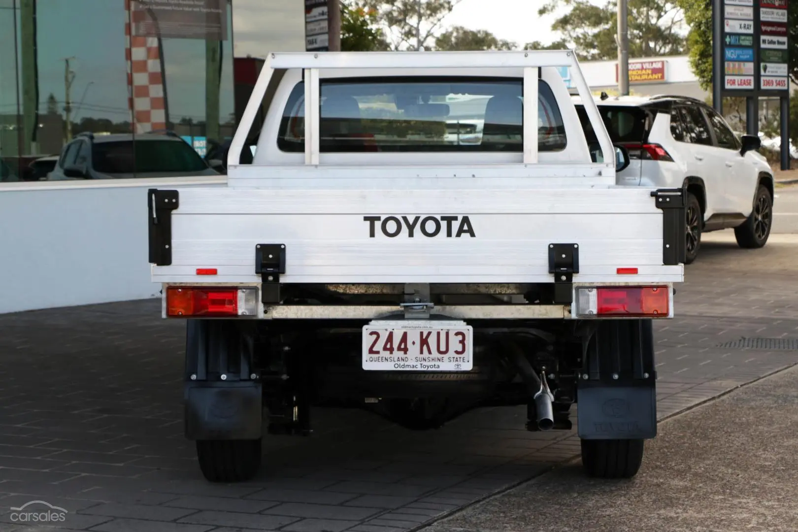 2021 Toyota Hilux Image 4