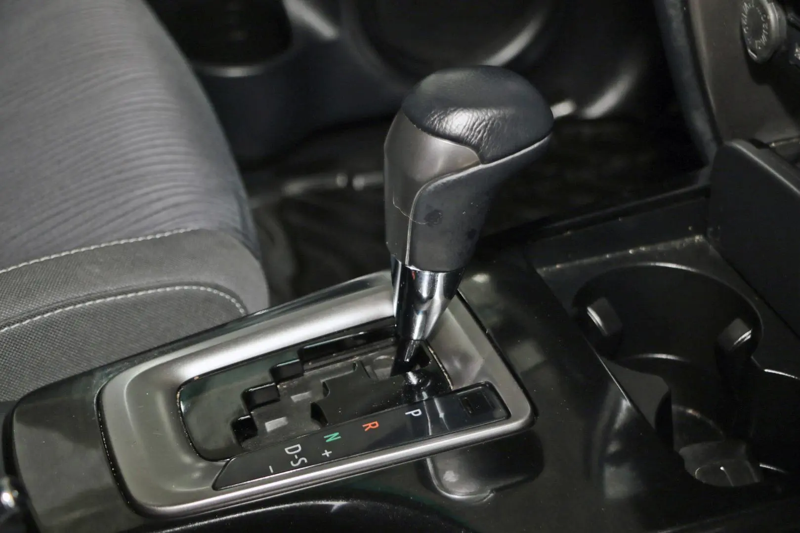 2024 Toyota Fortuner Gallery Image 13