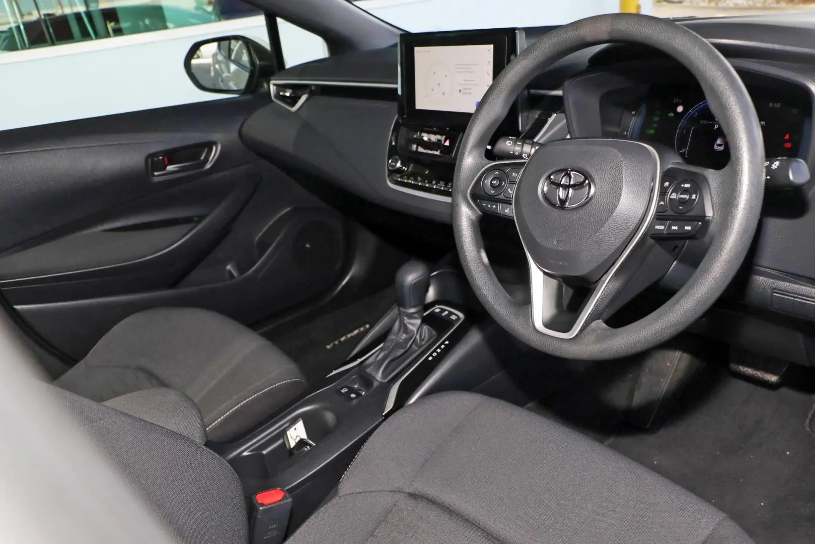 2025 Toyota Corolla Gallery Image 7