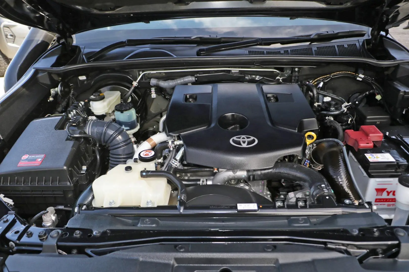 2024 Toyota Hilux Gallery Image 21