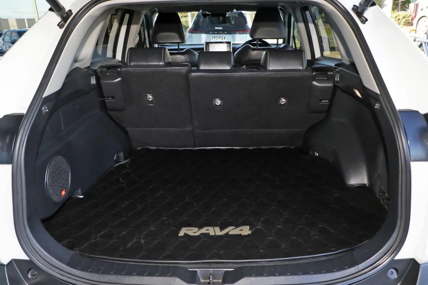 2022 Toyota RAV4 Gallery Image 21