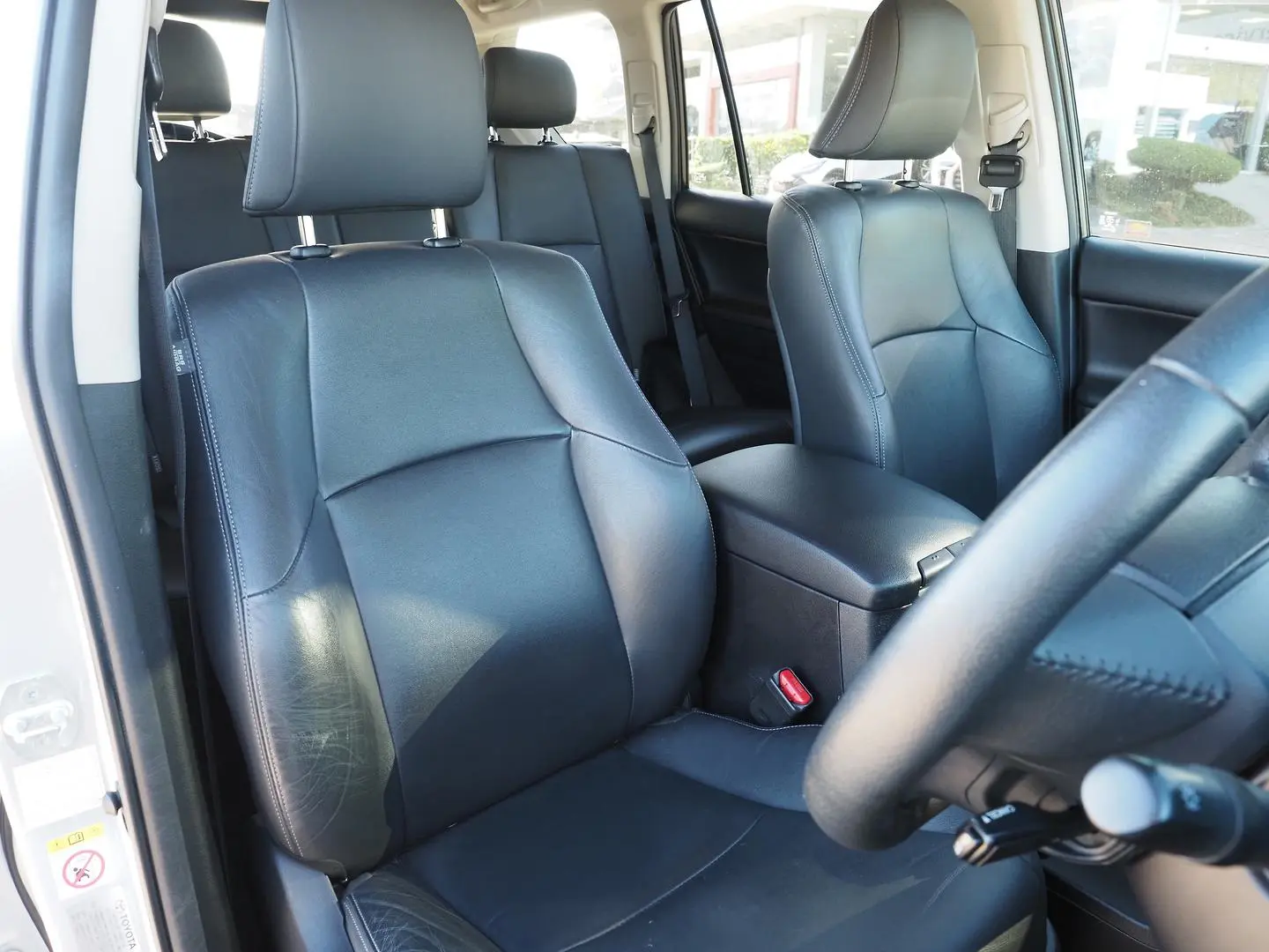 2017 Toyota Landcruiser Prado Gallery Image 22