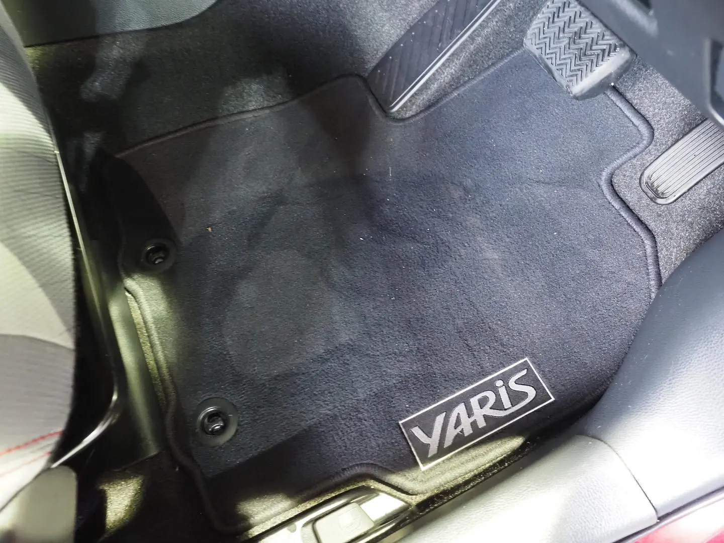 2024 Toyota Yaris Gallery Image 23