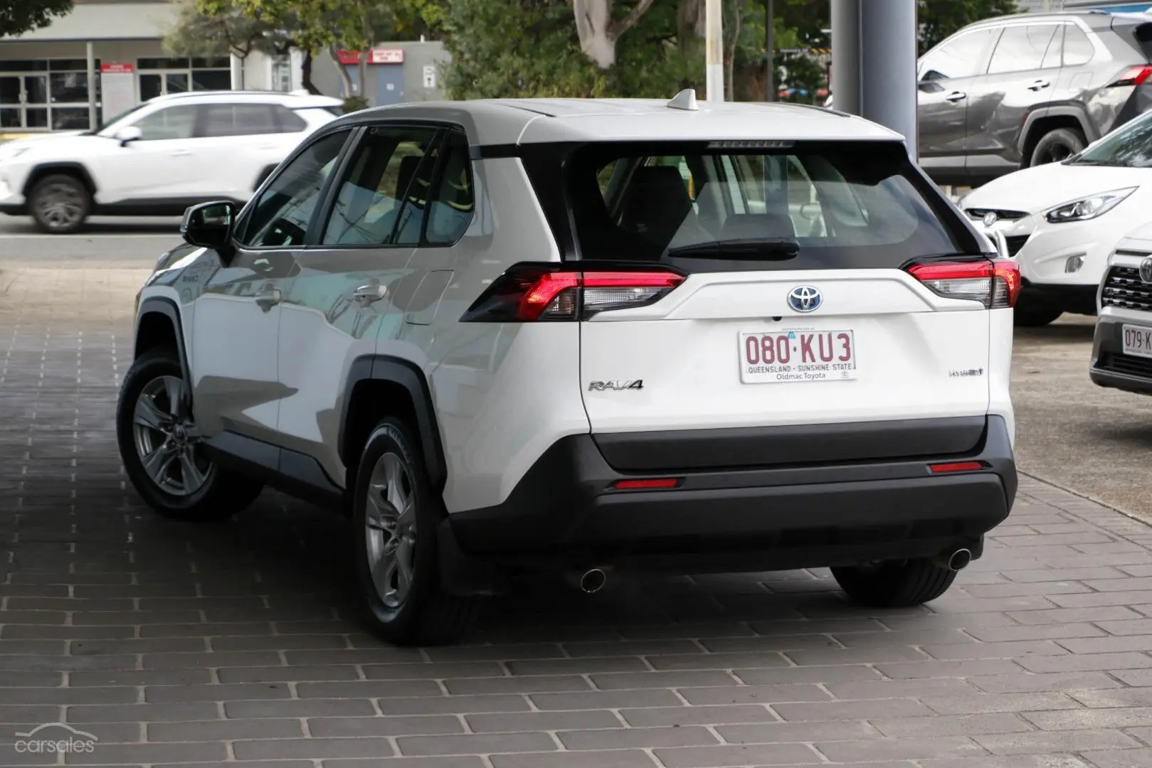 2020 Toyota RAV4 Image 4