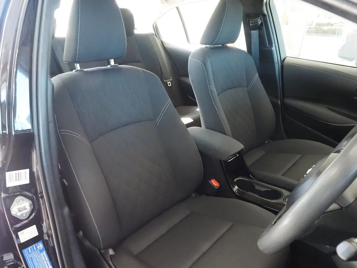 2023 Toyota Corolla Gallery Image 16
