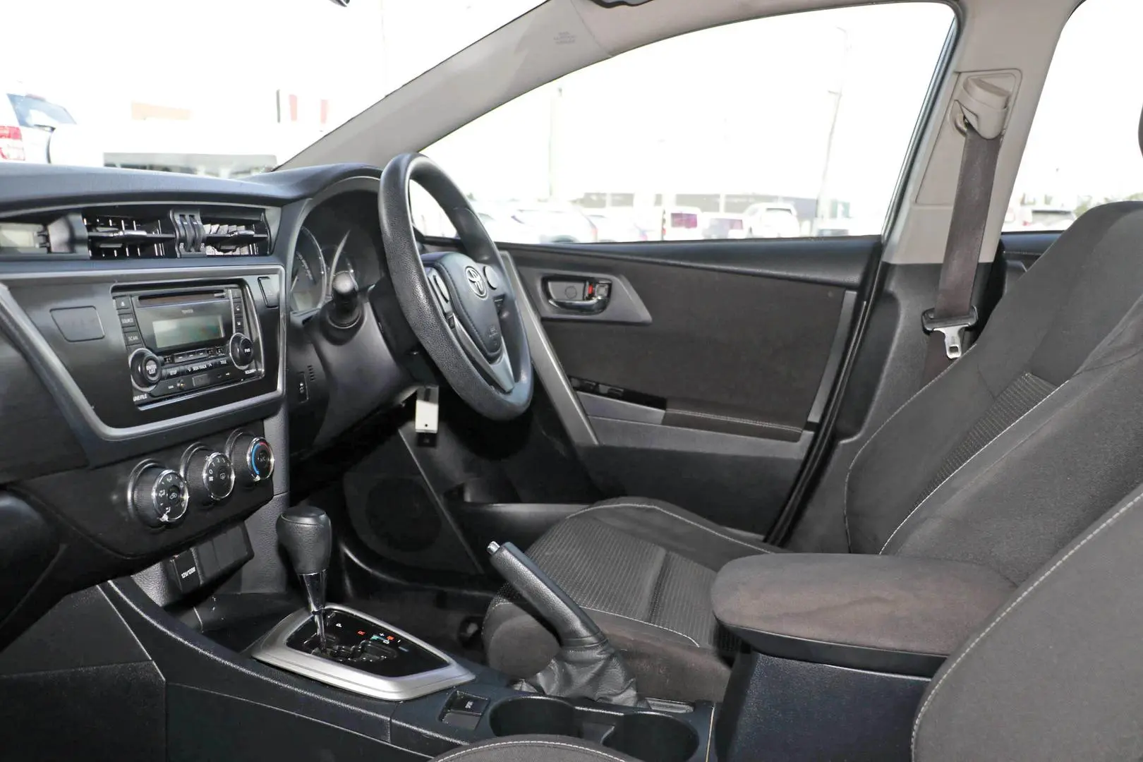 2012 Toyota Corolla Gallery Image 8