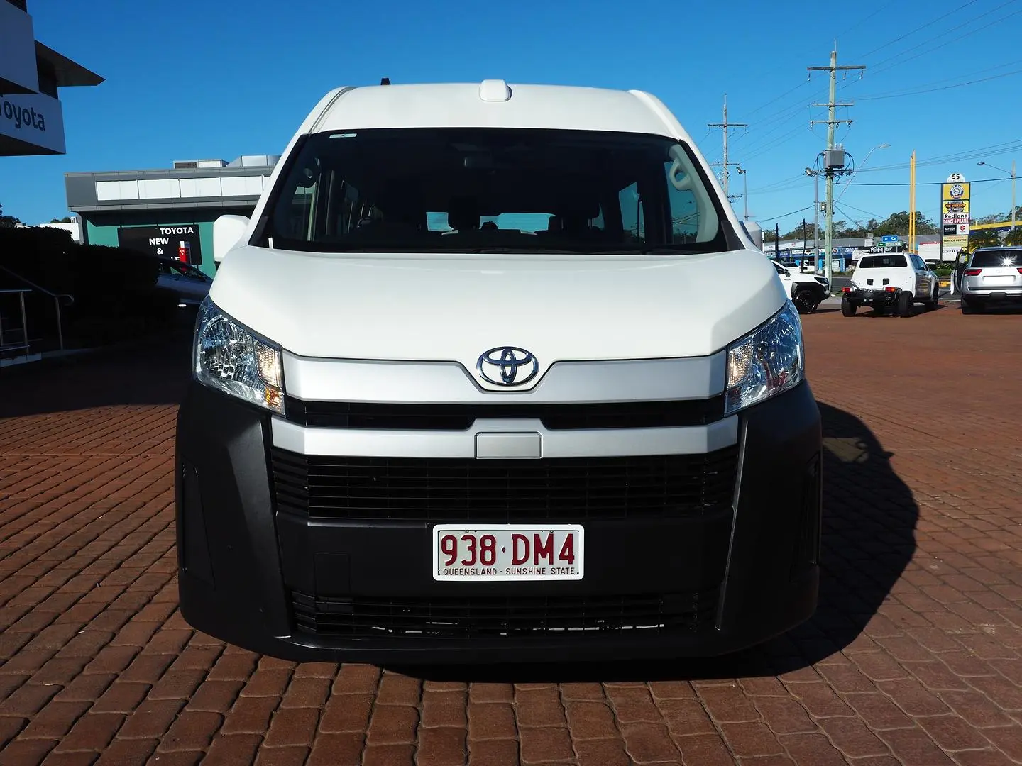 2021 Toyota Hiace Gallery Image 11