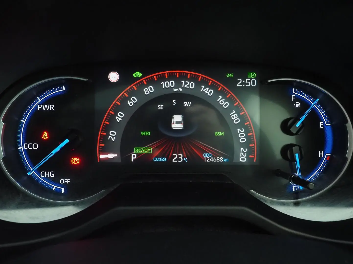 2021 Toyota RAV4 Gallery Image 25