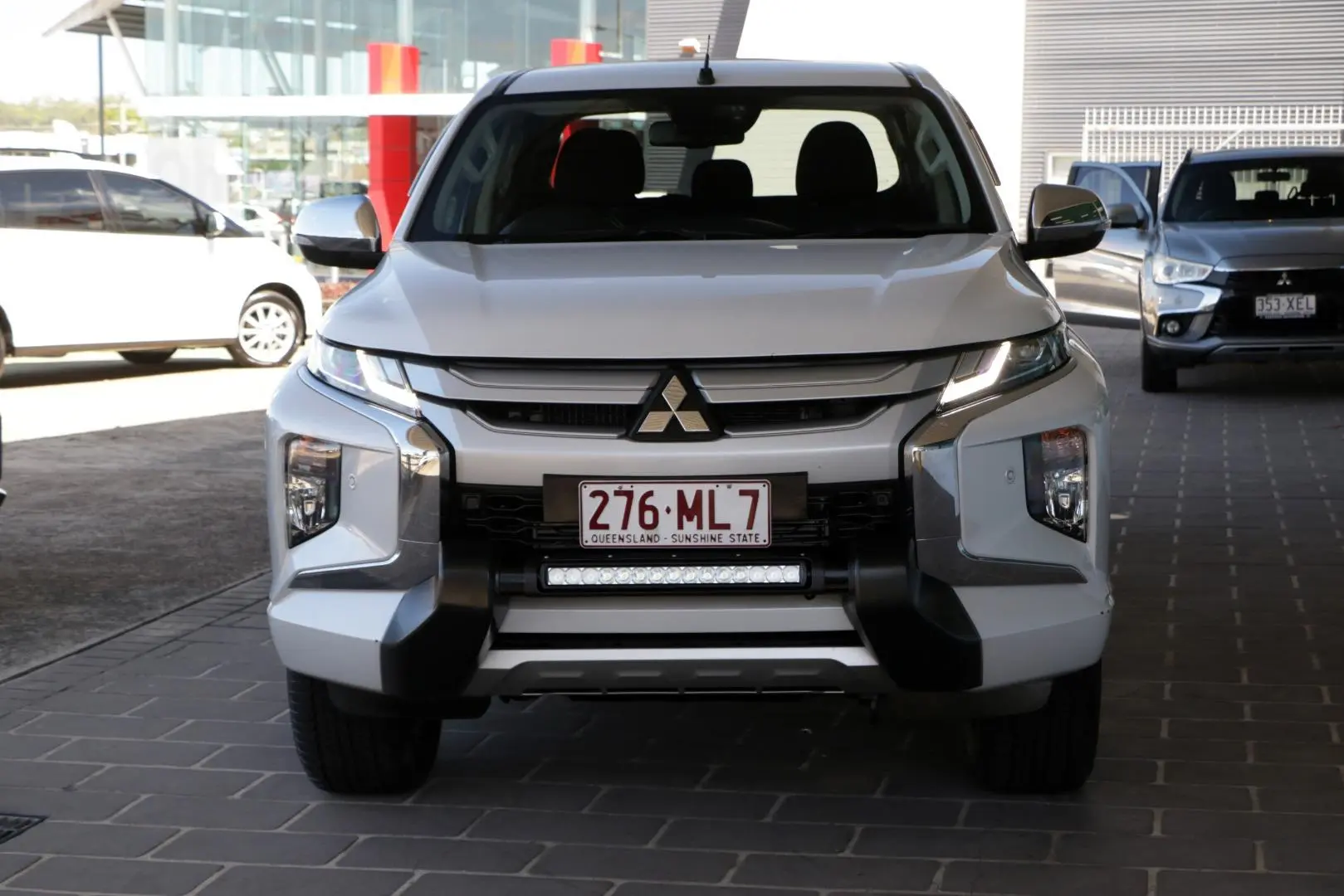 2022 Mitsubishi Triton Gallery Image 3