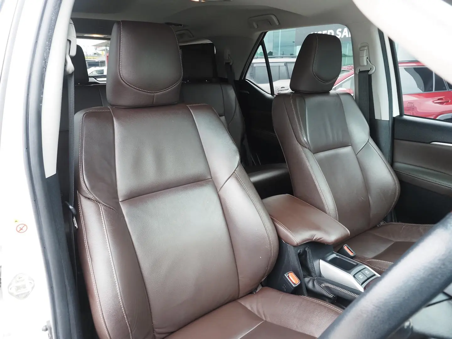 2017 Toyota Fortuner Gallery Image 22