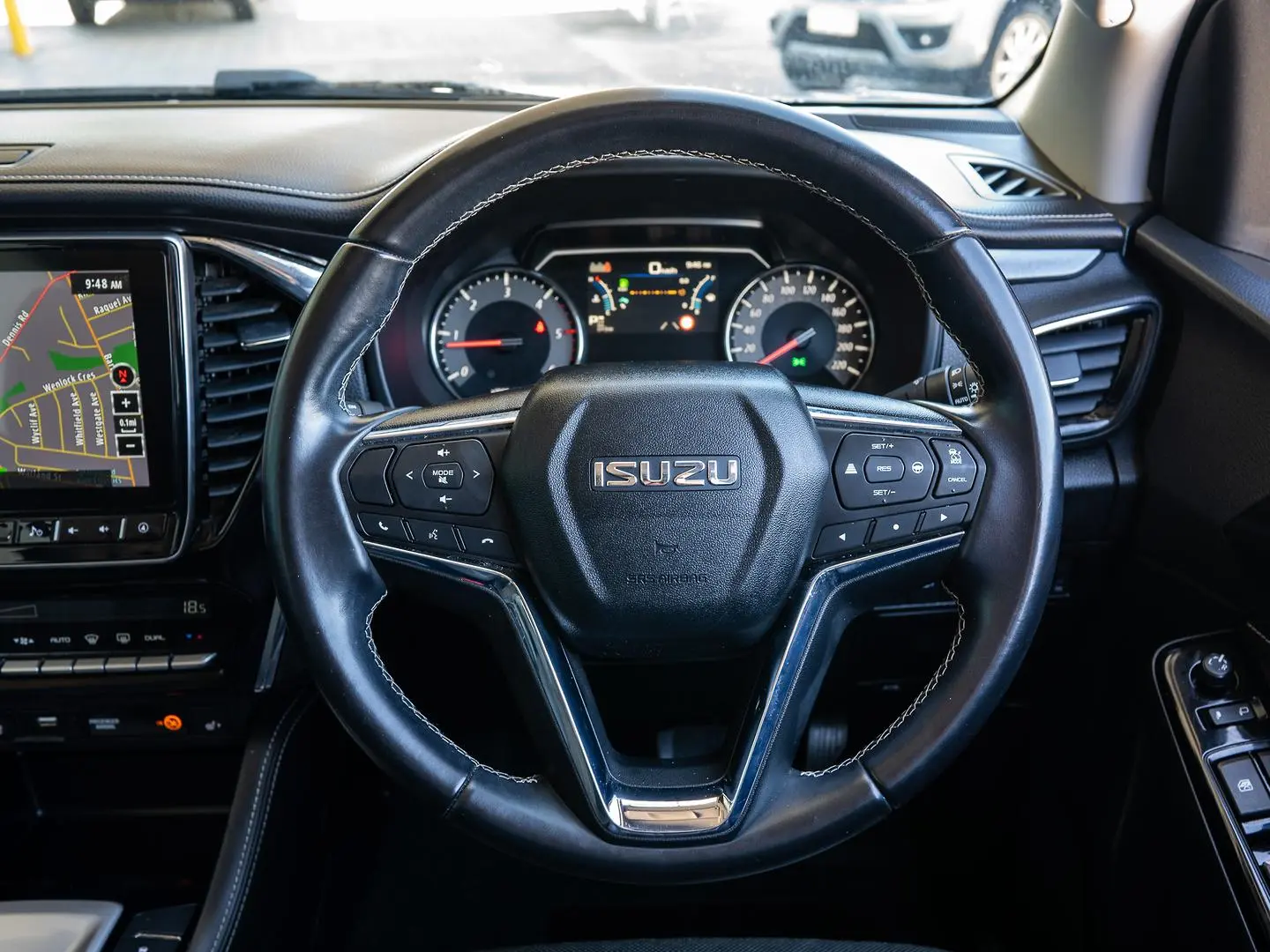 2023 Isuzu MU-X Gallery Image 14