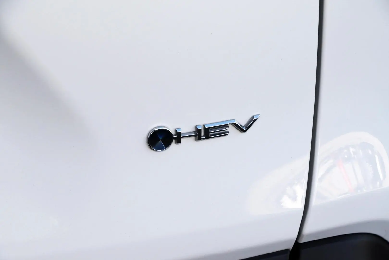 2025 Toyota RAV4 Gallery Image 22