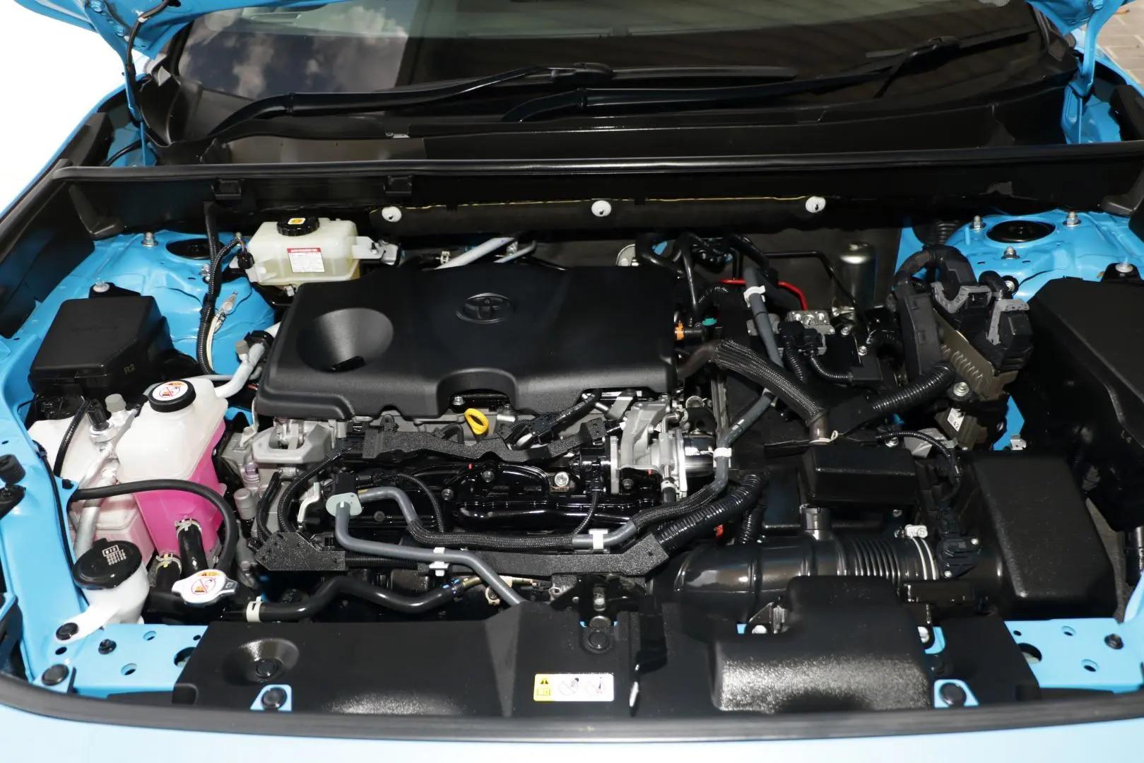 2021 Toyota RAV4 Gallery Image 19