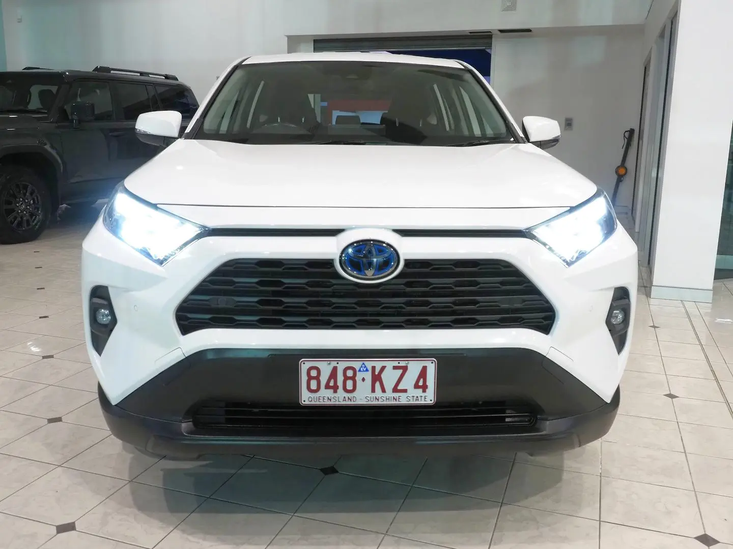 2024 Toyota RAV4 Gallery Image 11
