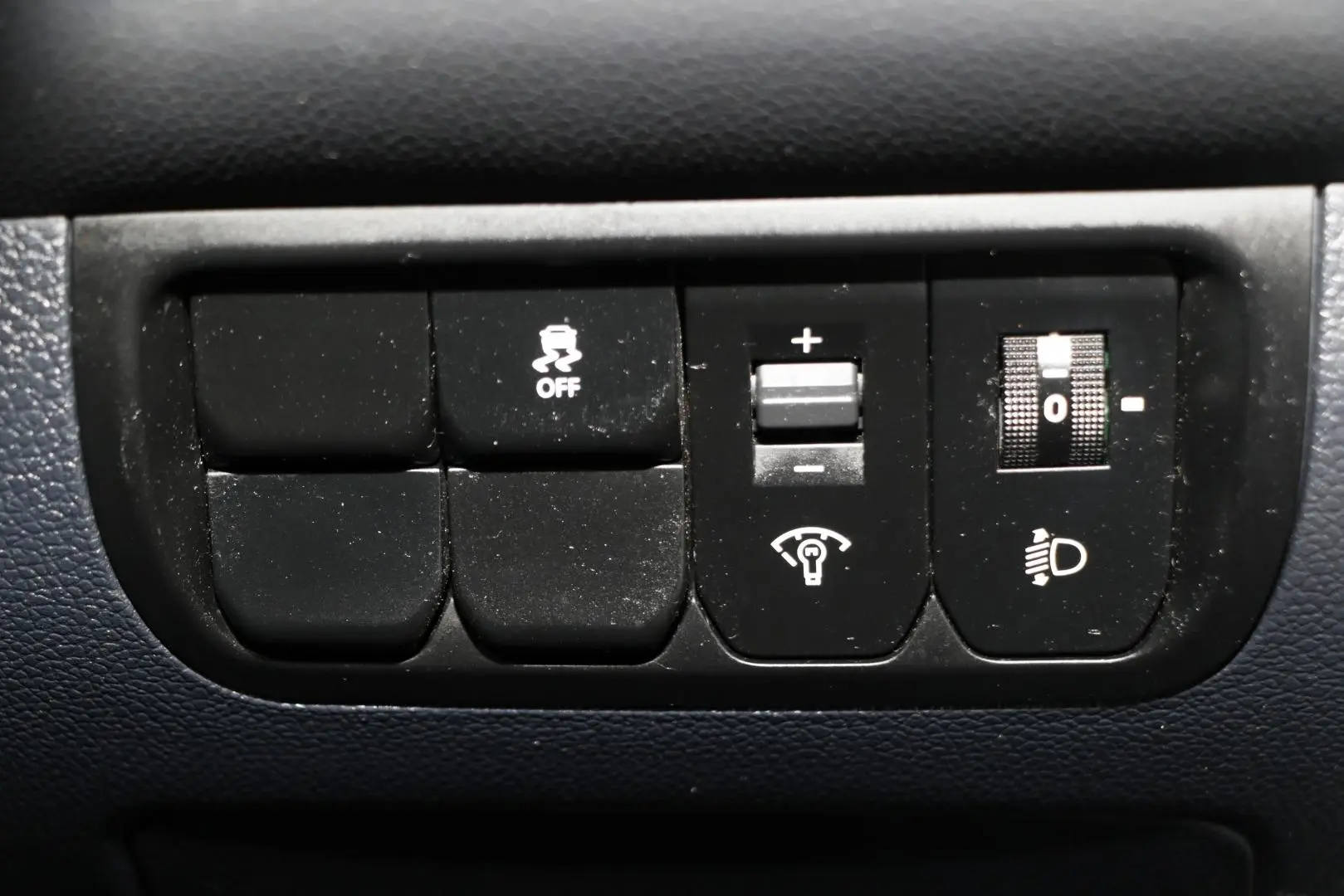 2015 Kia Rio Gallery Image 15