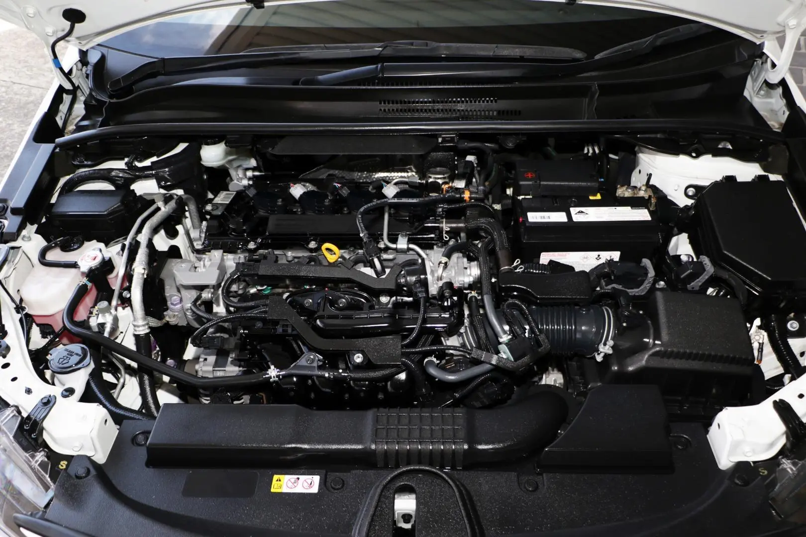 2020 Toyota Corolla Gallery Image 17