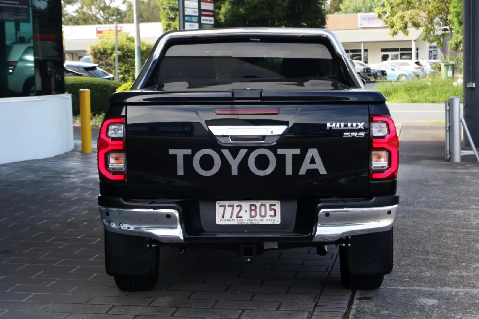 2021 Toyota Hilux Gallery Image 6