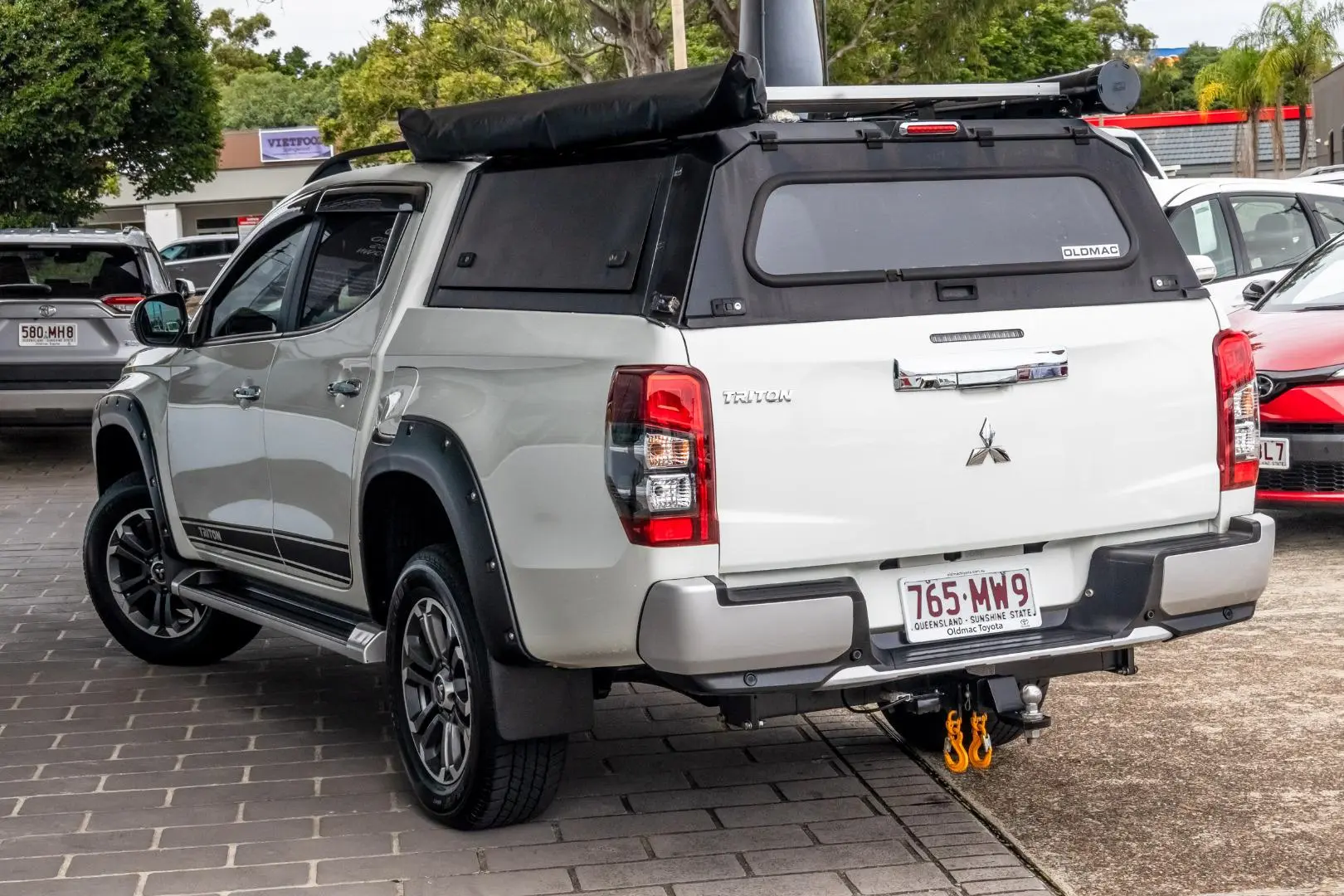 2022 Mitsubishi Triton Gallery Image 2
