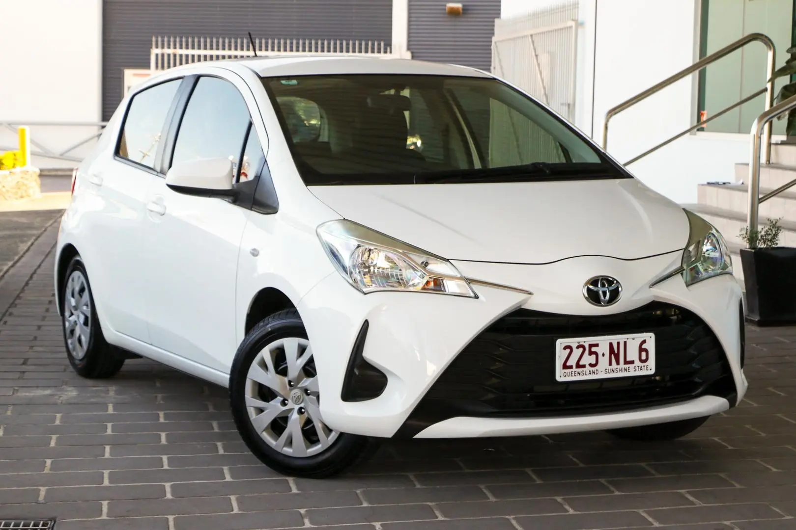 2018 Toyota Yaris Gallery Image 3