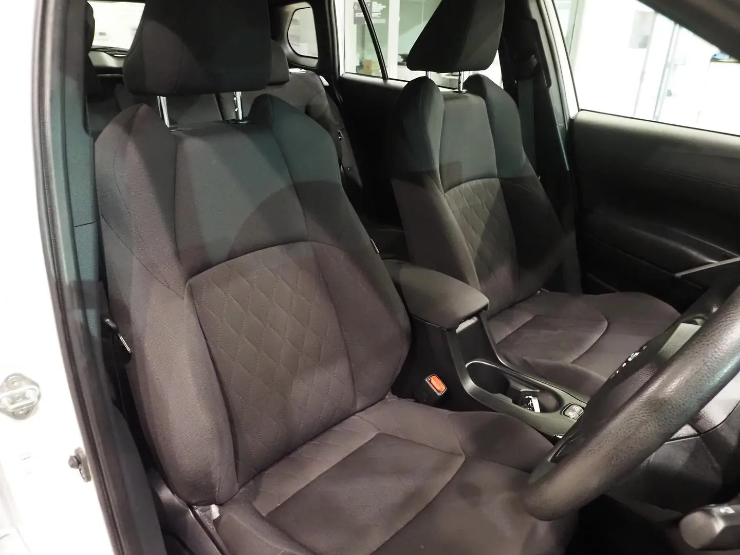 2024 Toyota Corolla Cross Gallery Image 13