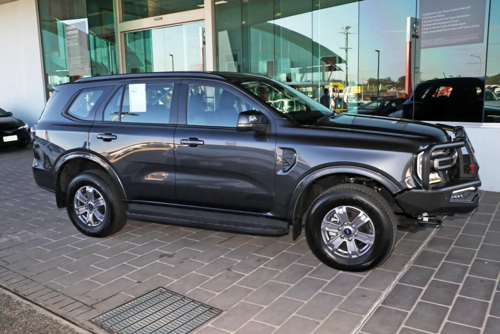 2024 Ford Everest Gallery Image 5
