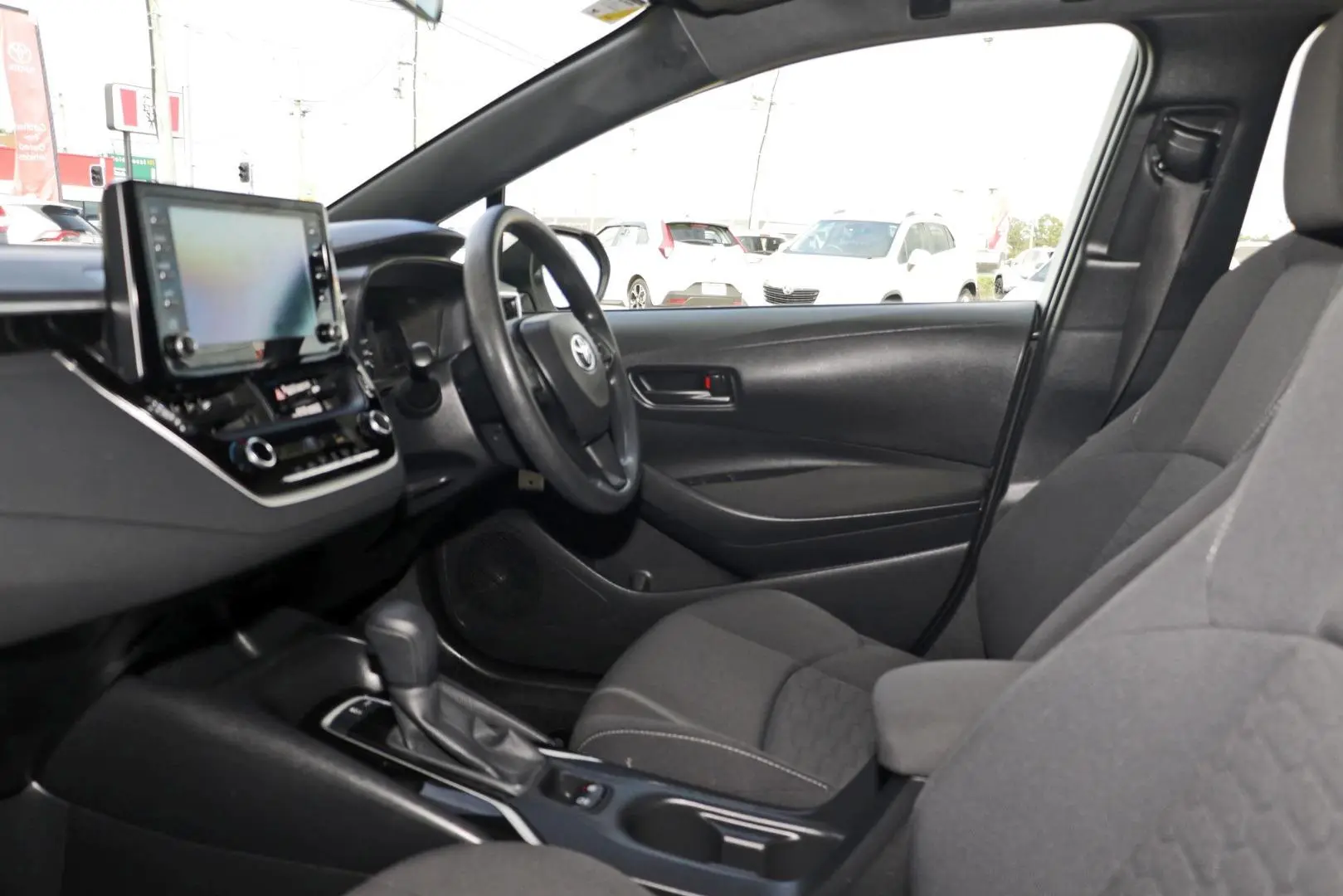 2021 Toyota Corolla Gallery Image 8
